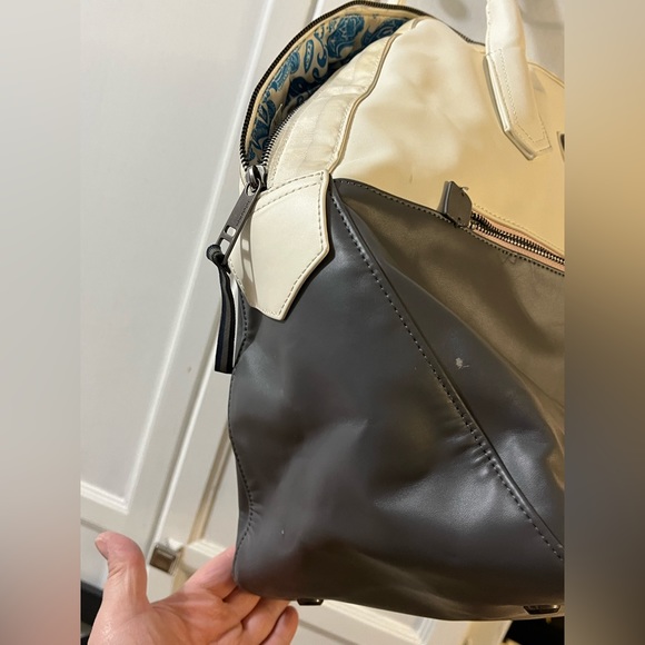 Lululemon Happy Hatha Hour Gym Bag Angel Wing & Soot Light - Picture 5 of 16